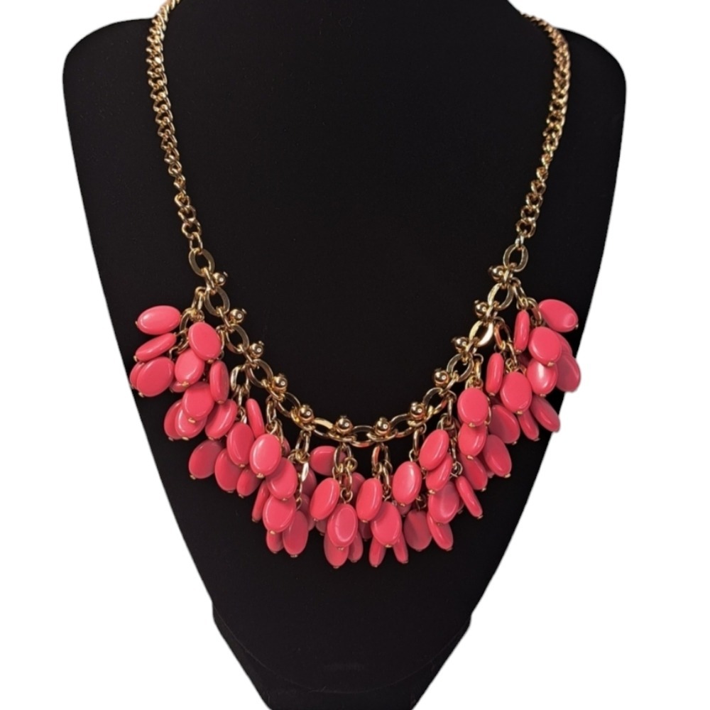 Avon (SHB) Gold Tone Pink Necklace